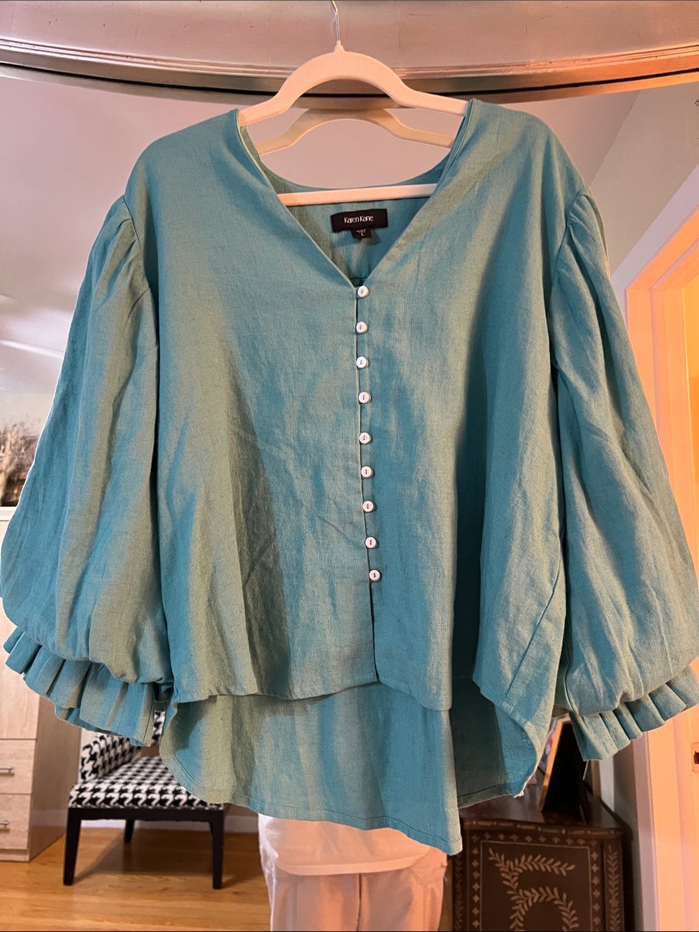 Karen Kane Teal Button-Front V-Neck Puff Sleeve Blouse